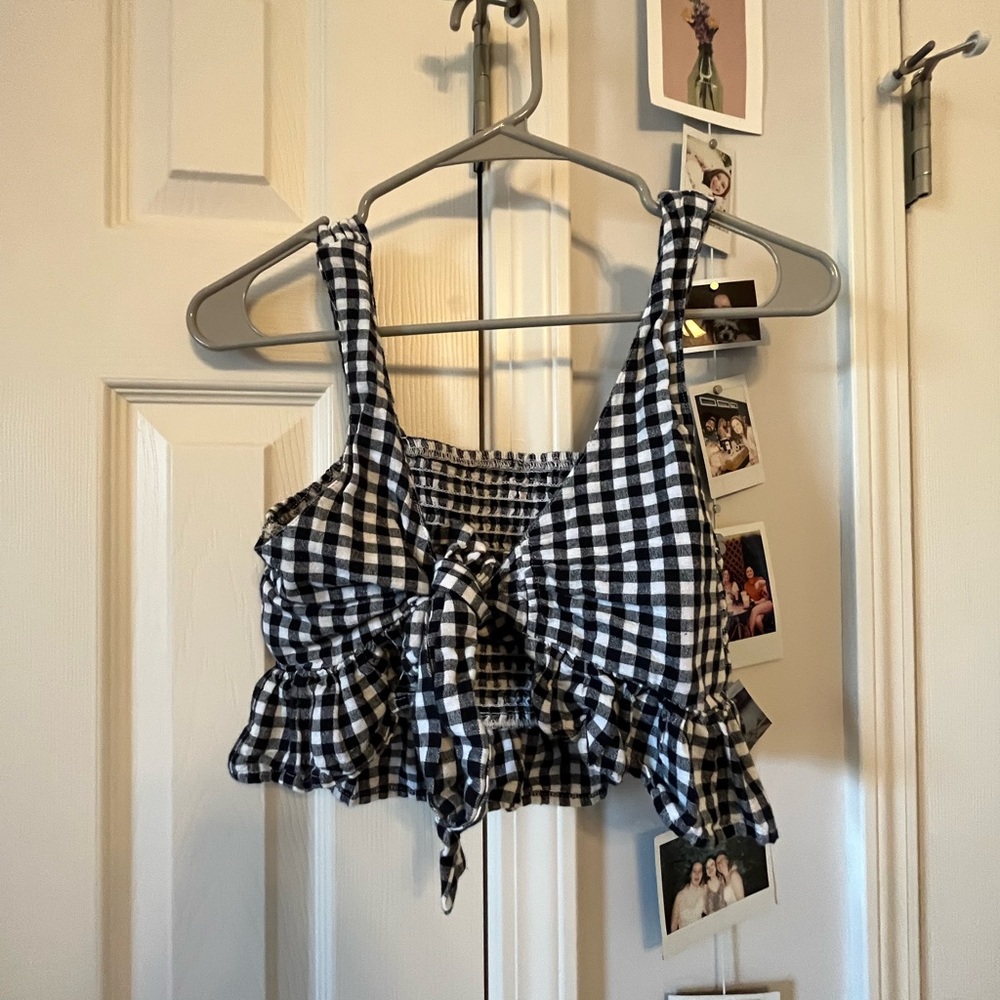 american eagle crop top
